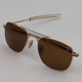 عینک آفتابی خلبانی (Aviator) امریکن اوپتیکال مدل skymaster